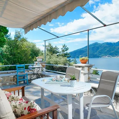 Апартаменты Jennifer Хриси-Амудия