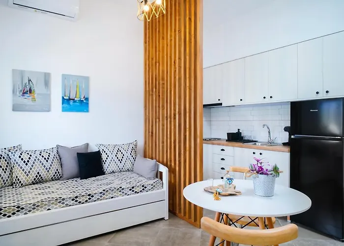 Jennifer Χρυσή Αμμουδιά